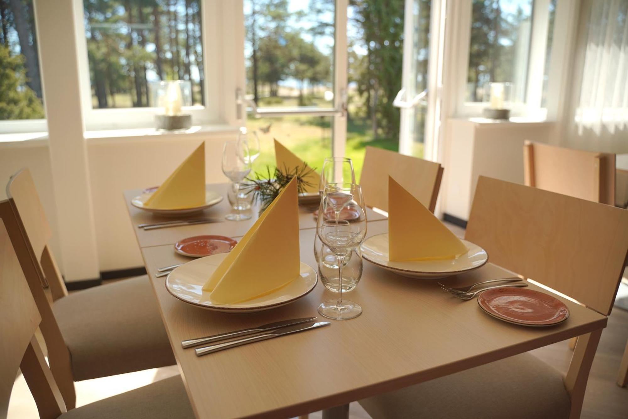 Saaremaa Rannahotell ' Beach Hotel Mandjala Ngoại thất bức ảnh